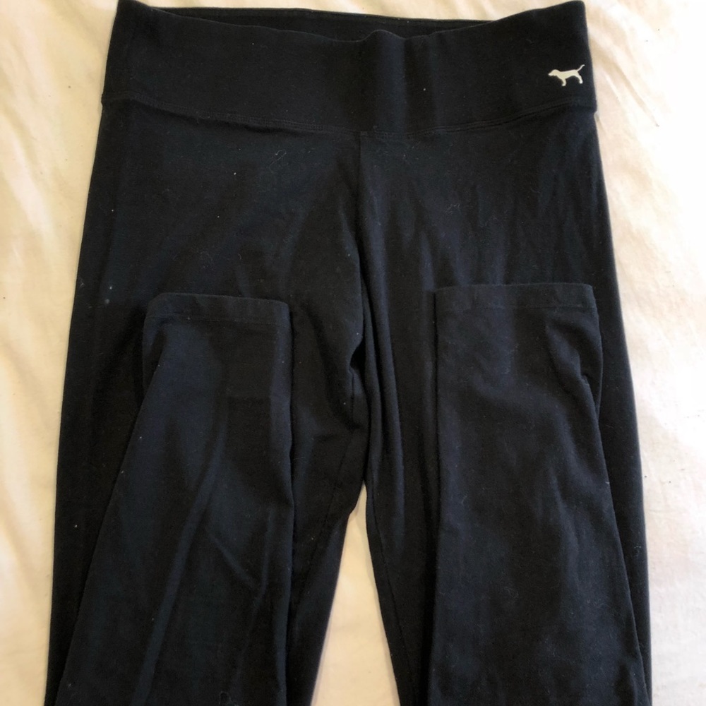 Victoria’s Secret PINK black yoga leggings